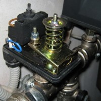 Nastavení tlakového spínače pro akumulátor: poučení o nastavení zařízení + odborné rady