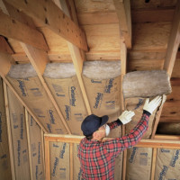 Podkrovní izolace střechy: podrobný návod k instalaci tepelné izolace v podkroví nízkopodlažní budovy