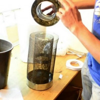Comment fabriquer un filtre à eau de vos propres mains: un aperçu des produits maison populaires