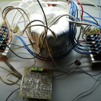 Potente regulador de voltaje de bricolaje: diagramas de circuitos + instrucciones de montaje paso a paso