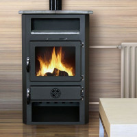Un horno con un circuito de agua para calentar una casa: características de calefacción de horno + selección de la mejor opción