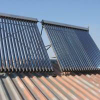 Panneaux solaires pour chauffer une maison: types, comment les choisir et les installer correctement