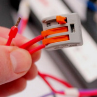 Drátové konektory: nejlepší typy konektorů + na co se podívat při výběru konektoru