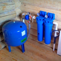 Vase d'expansion pour l'alimentation en eau: sélection, conception, installation et raccordement