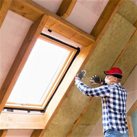 Mieux isoler le grenier: les meilleurs matériaux d'isolation thermique pour aménager le toit du grenier
