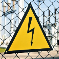 ملصقات السلامة الكهربائية: أنواع اللوحات واللافتات الرسومية + التطبيق