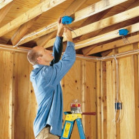 Câblage dans une maison en bois: règles de conception + installation pas à pas
