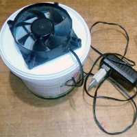 DIY nawilżacz powietrza: opcje instrumentów i instrukcje produkcyjne
